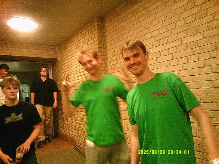 rushyg/20250829203401_00