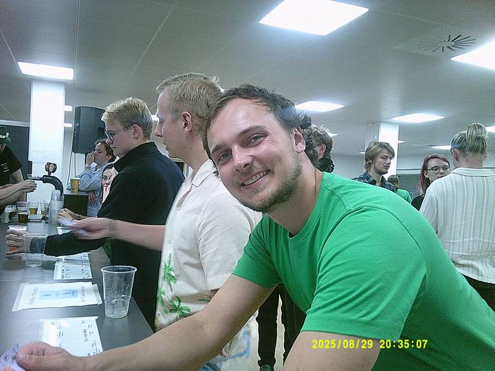 rushyg/20250829203507_00