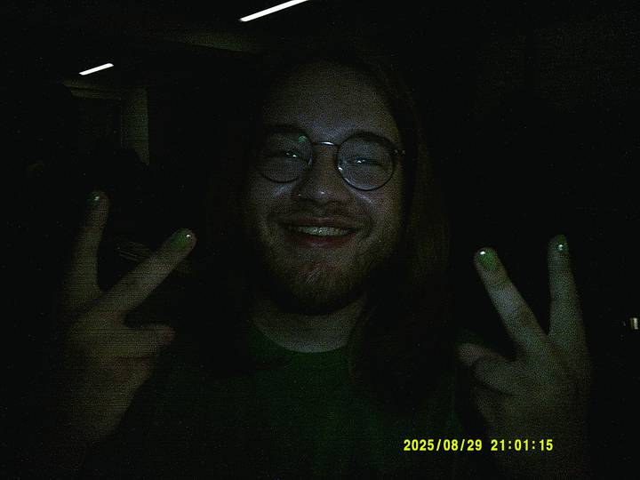 rushyg/20250829210115_00