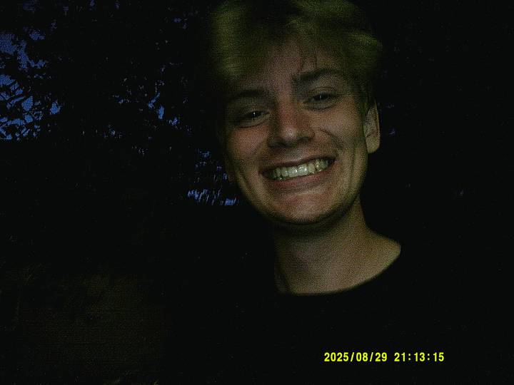 rushyg/20250829211315_00