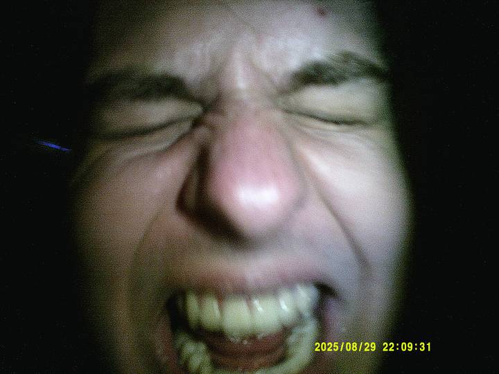 rushyg/20250829220931_00