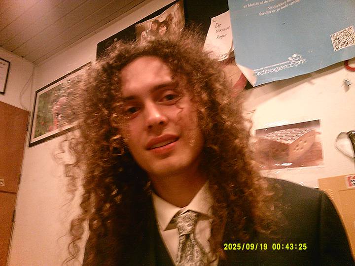 sidste-torsdagsmode/20250919004325_00