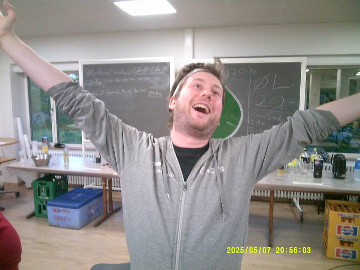 tk-open/20250507205603_00