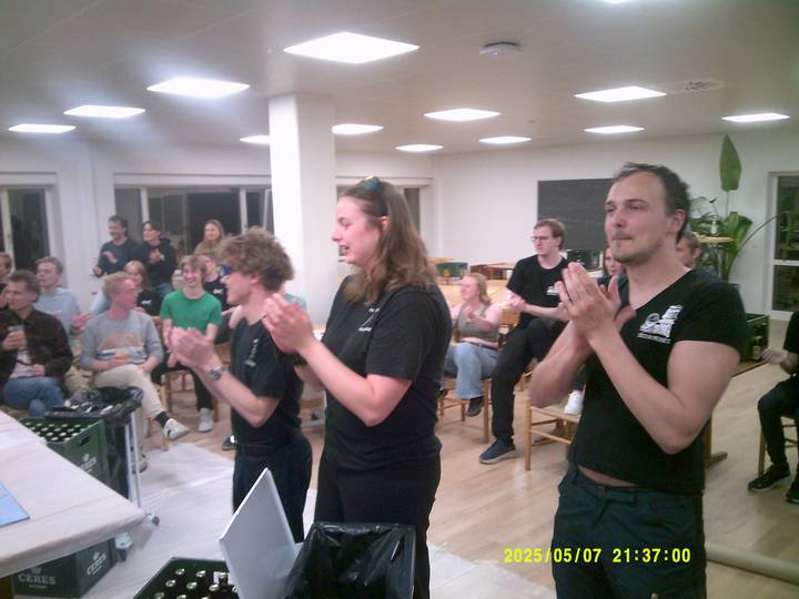 tk-open/20250507213700_00