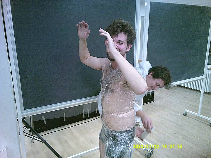 bodycrashing/20230122163759_00