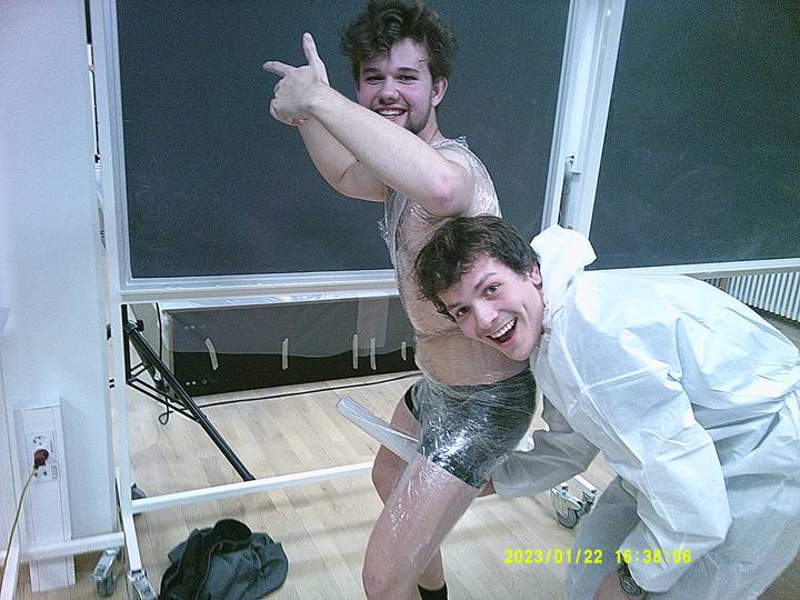 bodycrashing/20230122163806_00