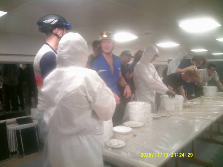 bodycrashing/20251119212429_00