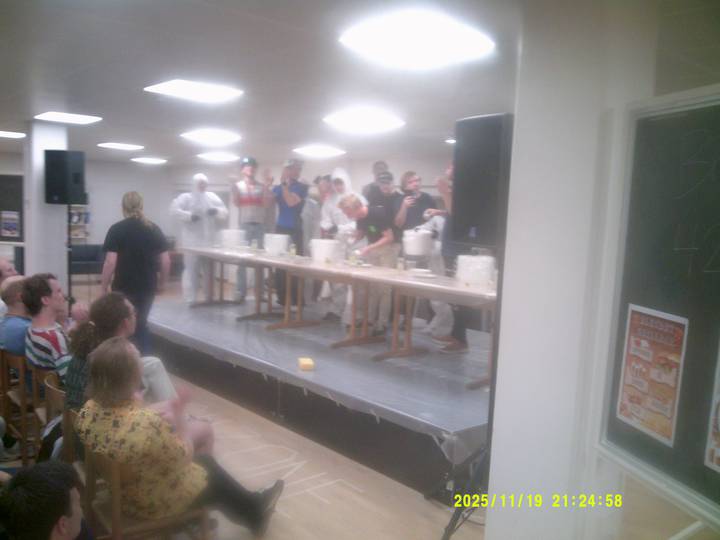 bodycrashing/20251119212458_00