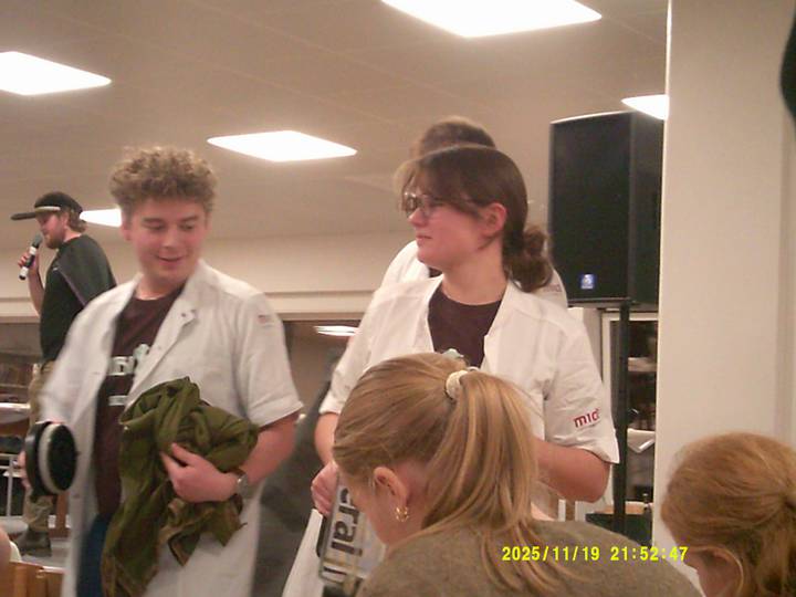 bodycrashing/20251119215247_00