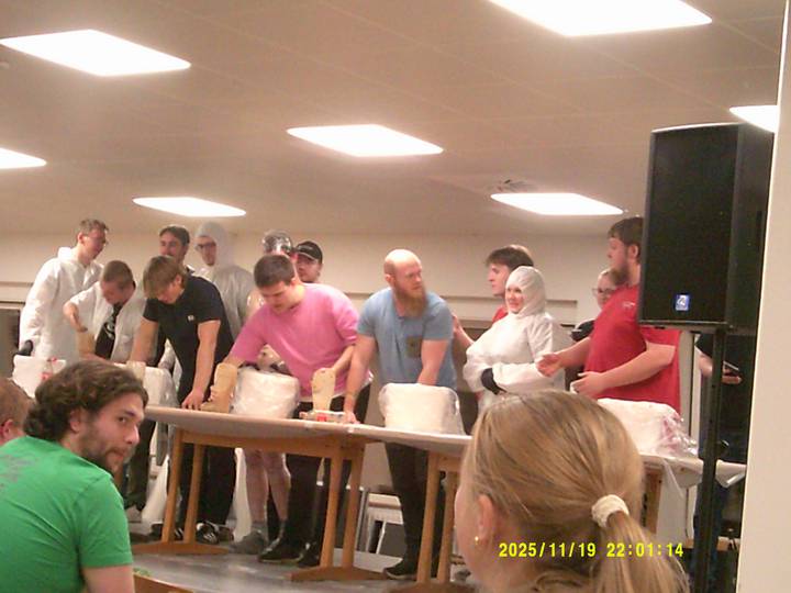 bodycrashing/20251119220114_00