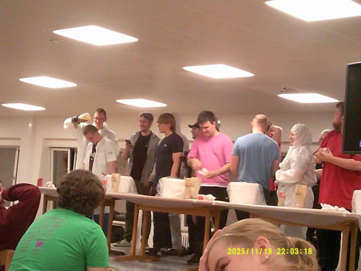 bodycrashing/20251119220318_00