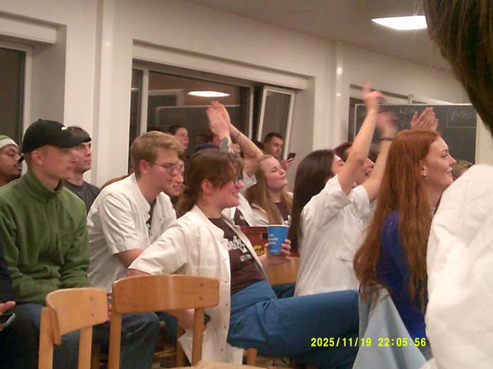 bodycrashing/20251119220556_00