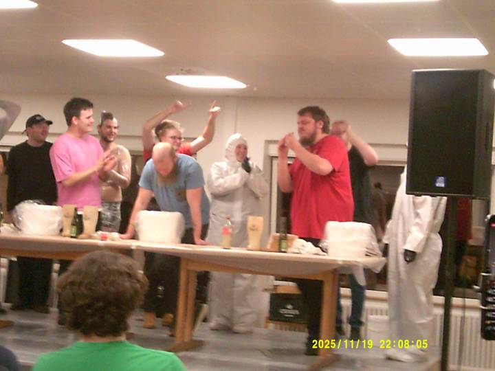 bodycrashing/20251119220805_00