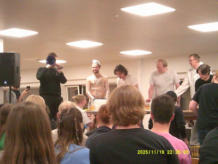 bodycrashing/20251119222003_00