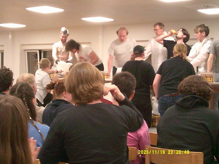 bodycrashing/20251119222048_00