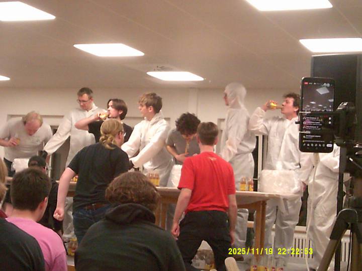 bodycrashing/20251119222253_00