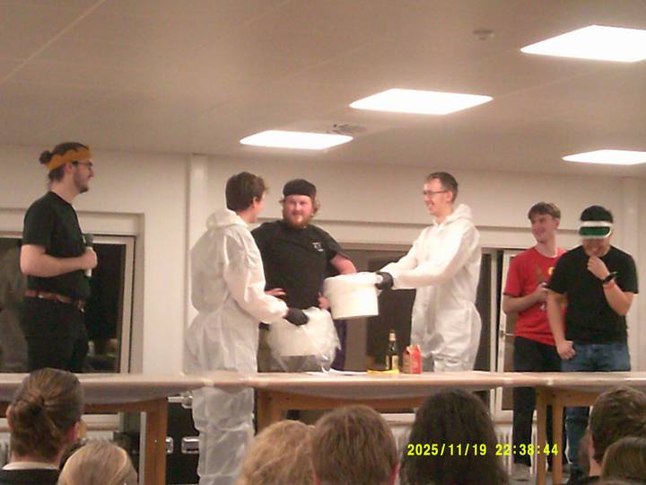 bodycrashing/20251119223844_00