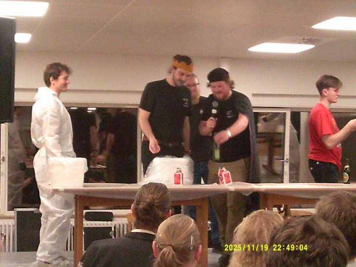 bodycrashing/20251119224904_00