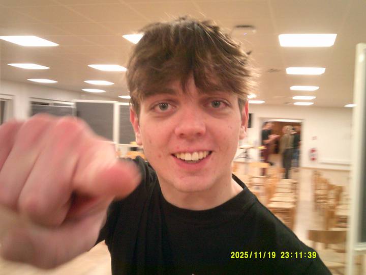 bodycrashing/20251119231139_00