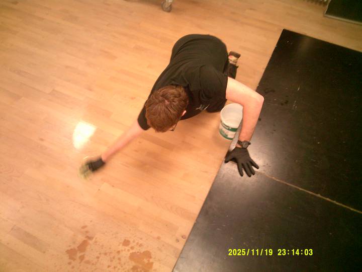 bodycrashing/20251119231403_00