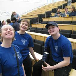 En Kasse I En Festforening