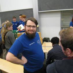 En Kasse I En Festforening