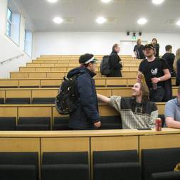 En Kasse I En Festforening