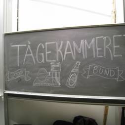 En Kasse I En Festforening