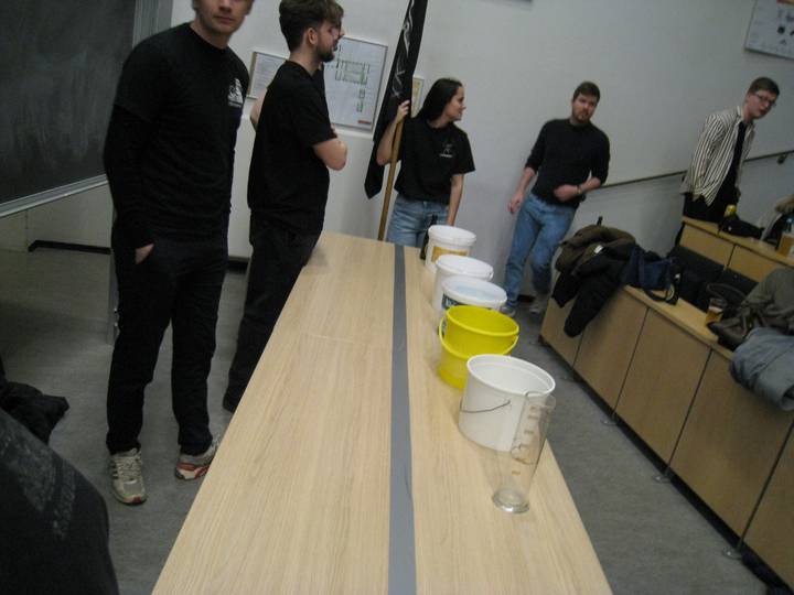 en-kasse-i-en-festforening/20260227171502_00