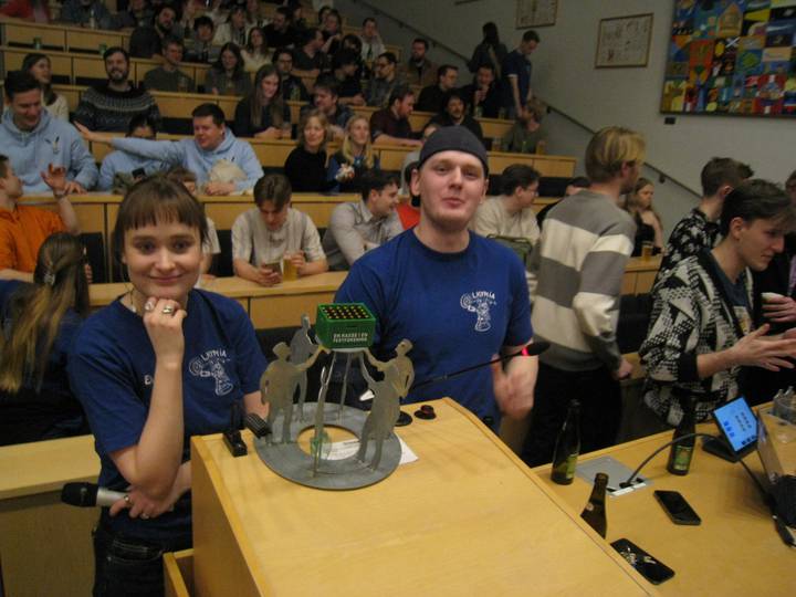 en-kasse-i-en-festforening/20260227171740_00