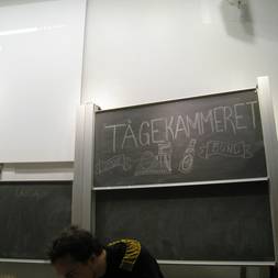 En Kasse I En Festforening