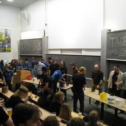 En Kasse I En Festforening