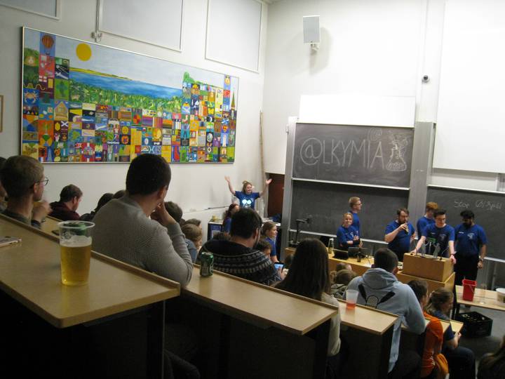 en-kasse-i-en-festforening/20260227173021_00