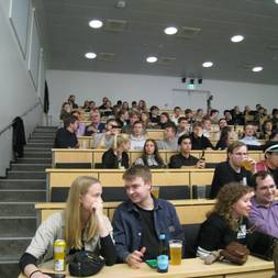 En Kasse I En Festforening