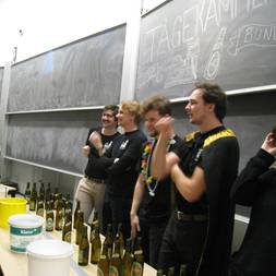 En Kasse I En Festforening