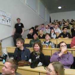 En Kasse I En Festforening