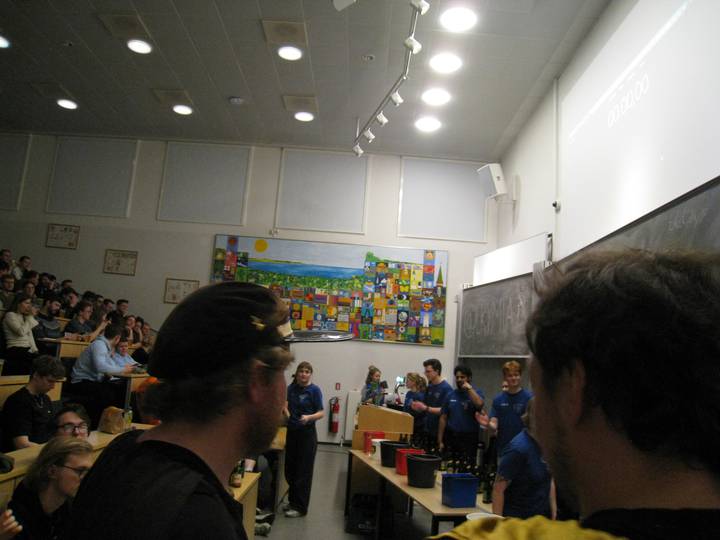 en-kasse-i-en-festforening/20260227174606_00