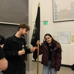 En Kasse I En Festforening