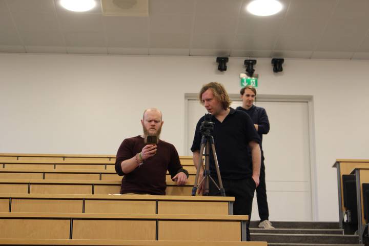 en-kasse-i-en-festforening/20000101020330_00