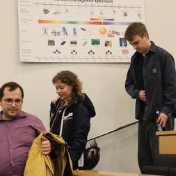 En Kasse I En Festforening