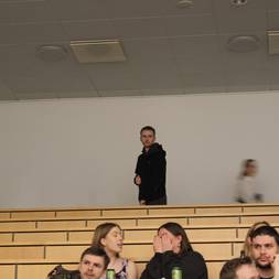 En Kasse I En Festforening
