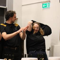 En Kasse I En Festforening