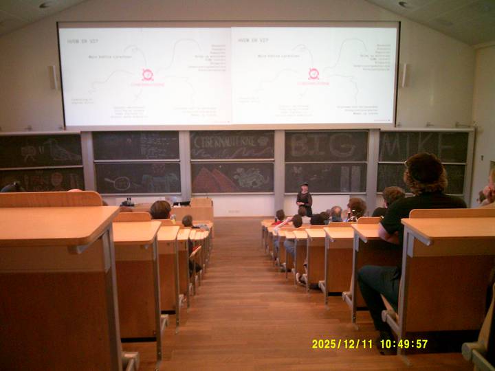 foredrag-m-cybernauterne/20251211104957_00