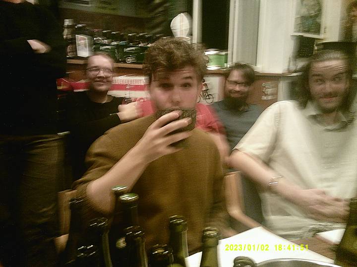 fu-m/20230102184151_00