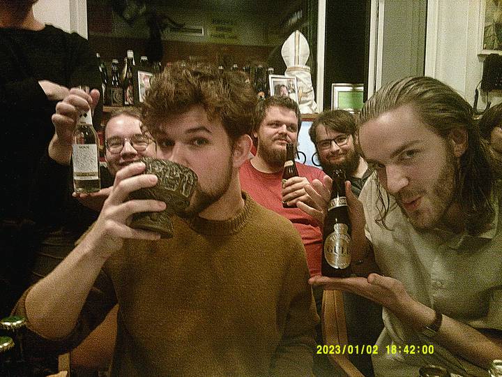 fu-m/20230102184200_00