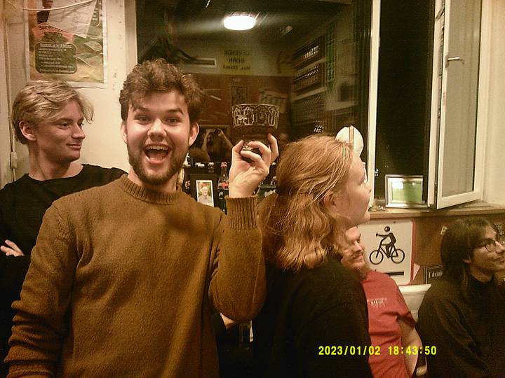 fu-m/20230102184350_00