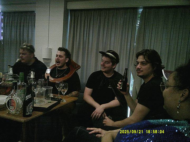 gf/20250921185804_00