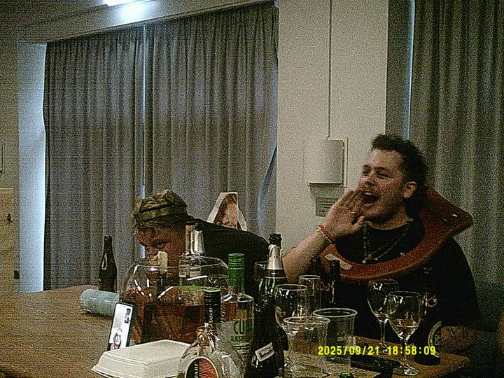 gf/20250921185809_00