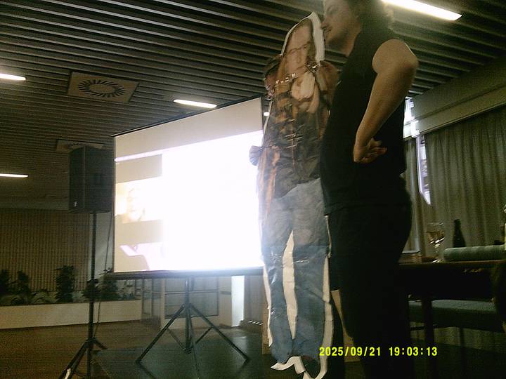 gf/20250921190313_00