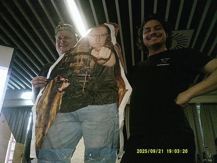 gf/20250921190320_00